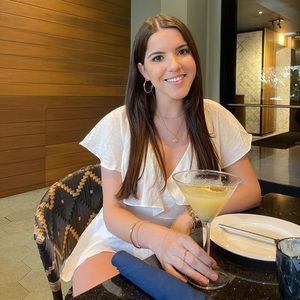 Meet your Posher, Alexandra